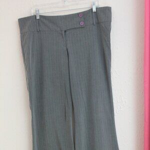 #476 K. Mode Grey Dressy Pants (Size Guestimate 16)